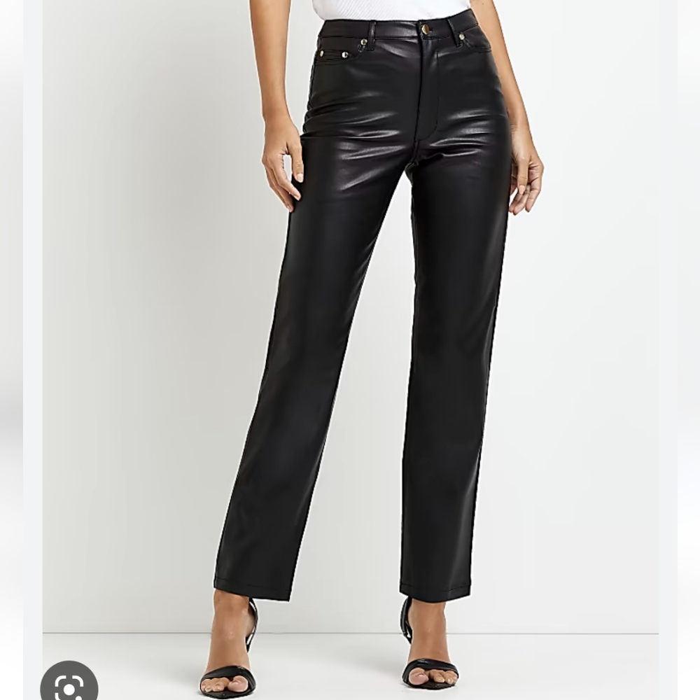 Black faux leather straight trousers - 2 (US)6133272